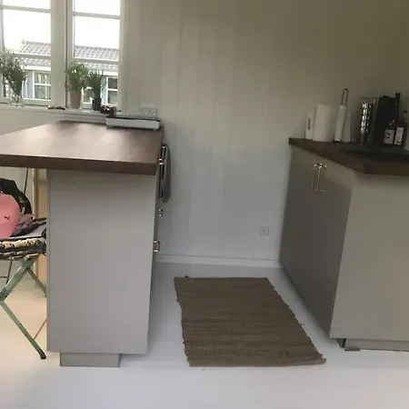 Apartamento Small Cozy House By The *