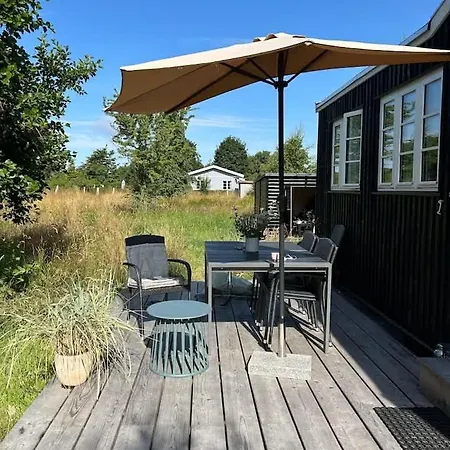 Small Cozy House By The Apartamento